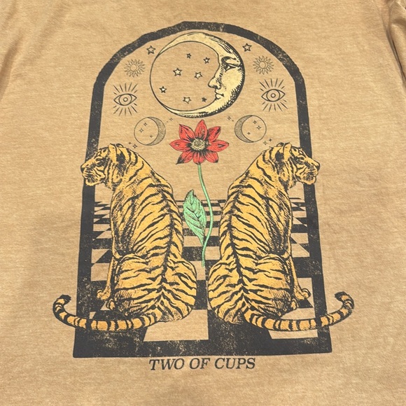 oversized urban outfitters tshirt - Picture 6 of 6